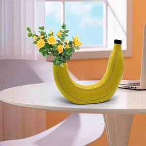 Vase en résine en forme de <span class=keywords><strong>banane</strong></span>, vase à fleurs mignon en forme de <span class=keywords><strong>banane</strong></span>, vase décoratif de table pour l'arrangement de fleurs, décoration de salon, chambre à coucher, décoration de la maison - Product Image 5