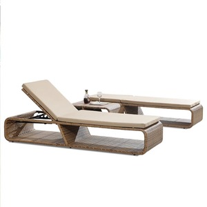 Chaise longue d'extérieur en rotin, imperméable, usage commercial, design minimaliste moderne, piscine, plage, hôtel, resort, jardin, loisirs - Product Image 5