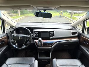 Honda Odyssey 2.4L CVT 7 places MPV 2015 Voitures d'occasion Voitures de seconde main Voiture pas chère pour l'exportation - Product Image 5