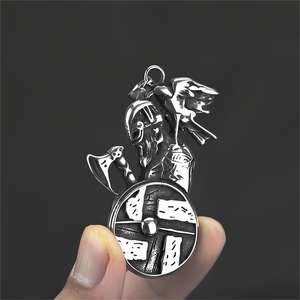 Collar con Colgante de Guerrero Vikingo de Acero Inoxidable con Diseño de Cuervo, Estilo Retro Hip Hop, Joyería para Hombre - Product Image 4