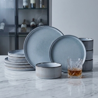 Service de vaisselle en porcelaine de luxe moderne EKA, 12 pièces, écologique, résistant au four et au micro-ondes, assiettes et bols durables pour hôtel et maison