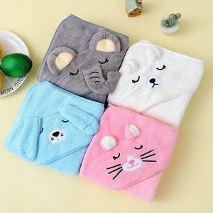 La serviette <span class=keywords><strong>de</strong></span> <span class=keywords><strong>bain</strong></span> pour enfants en velours corail doux absorbe l'eau Serviette <span class=keywords><strong>de</strong></span> dessin animé à capuche pour bébé à séchage rapide - Product Image 1