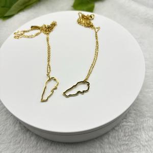 Colliers avec carte <span class=keywords><strong>du</strong></span> <span class=keywords><strong>Liban</strong></span>, design de contour, pendentif en acier inoxydable, or 18 carats, bijoux minimalistes, vente en gros, collier avec carte de forme personnalisée - Product Image 2
