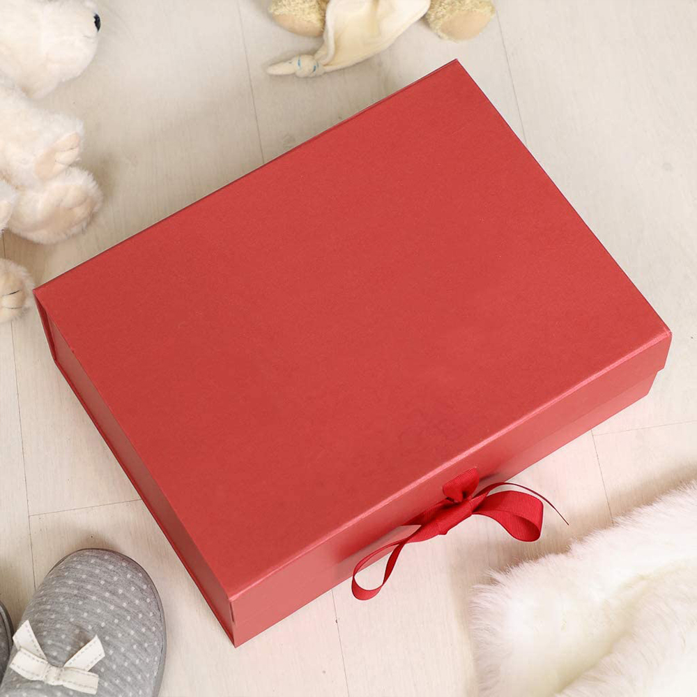 Paper box Gift custom Box Made of Art Paper and Cardboard Magnetic Gift Folding Box