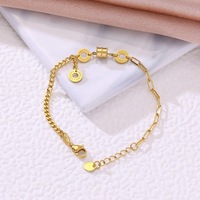 Bracelet pour femme SDELL, élégant, luxueux et sophistiqué, avec chiffres romains, porte-bonheur, en acier inoxydable, avec pompon