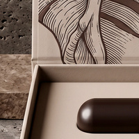 Boîte cadeau parfumée blanche personnalisée et boîte magnétique pour parfum avec boîte de présentation en papier pour l'emballage et la présentation de parfums