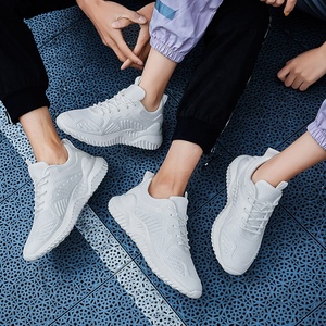 <span class=keywords><strong>Scarpe</strong></span> da corsa da uomo personalizzabili per allenamento atletico da passeggio raffreddate ad aria in schiuma neutra con fodera in rete per l'inverno - Product Image 4