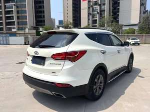 2015 Hyundais Santa Fe SUV Comfort con sedili in pelle telecamera posteriore 2.0T automatico 4WD sterzo sinistro per uso familiare auto usate - Product Image 3