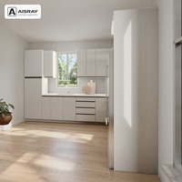 Meuble de cuisine ultra brillant, aménagement en L contemporain, boîtes en panneaux mélaminés, rangement coulissant et fournitures pour projets de villas