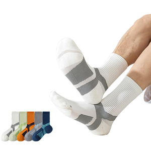 Chaussettes courtes en coton et fibre de bambou, couleur unie, respirantes, tricotées pour adultes, tenue décontractée d'été - Product Image 4
