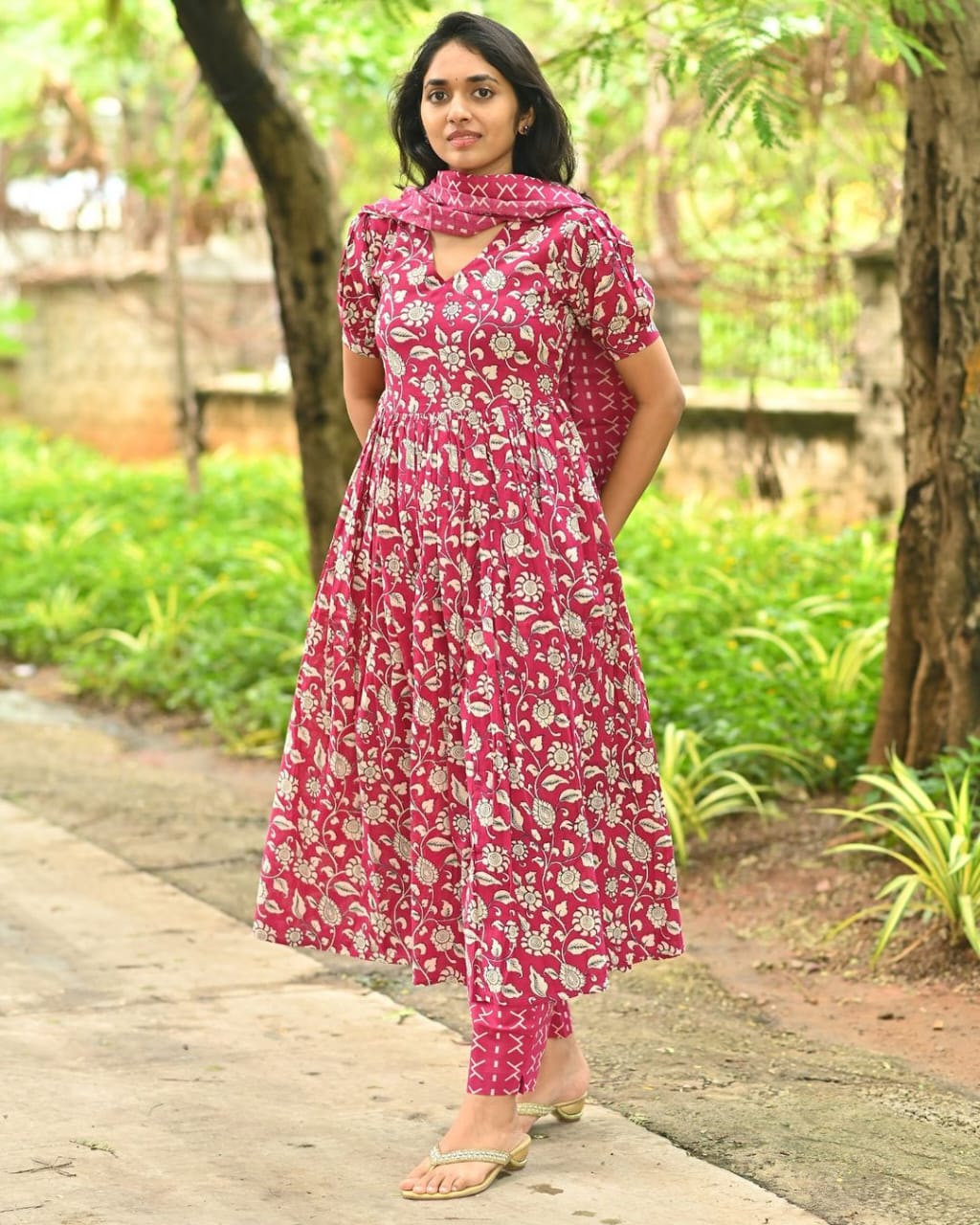 kalamkari dress neck designs Pure Cotton Kalamkari Front Slit Kurti for Women | Vishu Collection Special
