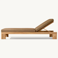 Chaise longue d'extérieur en teck de luxe léger pour hôtel et villa, design moderne, résistante aux UV, rembourrage doux, multi-positions