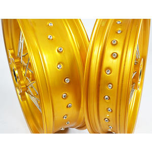 2.15*21 "/4.25*18" Street Motorcycle Spoked Tubeless Wheels Jantes Set pour <span class=keywords><strong>Honda</strong></span> <span class=keywords><strong>Africa</strong></span> <span class=keywords><strong>Twin</strong></span> 1000L - Product Image 2