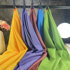 Tela Elástica 2772 de 125 g/m², 95 % Poliéster, 5 % Elastano, Elástica en 4 Direcciones, Suave, Resistente a las Arrugas, para Pantalones Deportivos de Exterior - Product Image 3
