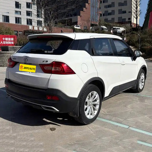 Venta al por Mayor a Precio Económico, Zhonghua <span class=keywords><strong>V3</strong></span> 2016, 1.5L, Transmisión Manual, Tracción Delantera, 5 Plazas, Autos Usados de Gasolina - Product Image 5