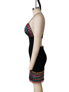 Robe noire sexy à bretelles en V, ornée de pampilles et de diamants, coupe trapèze, en polyester/coton, taille élastique - Product Image 3
