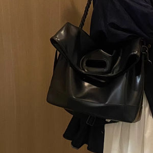 Bolso de <span class=keywords><strong>Mujer</strong></span> de Cuero Suave de Alta Calidad, Gran Capacidad, Diseño Simple, Bolso Tote de Hombro para Estudiantes - Product Image 1