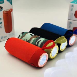 Originale WSTER WS3139 Supporta USB TF CARD <span class=keywords><strong>RADIO</strong></span> FM <span class=keywords><strong>Con</strong></span> Torcia Sistema Musicale Boombox Altoparlante Portatile Wireless - Product Image 3