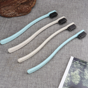 Venta al por mayor de artículos de tocador personalizados para hoteles, kit dental de paja ecológico, kit de cepillo de dientes para hoteles con pasta de dientes <span class=keywords><strong>Colgate</strong></span> para hombres de negocios y viajes - Product Image 6