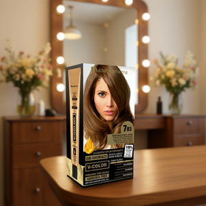 Tinte Permanente para el Cabello Thader Pharma V-Color 703 Rubio Medio Dorado Natural Sin Amoníaco Con Líquido Dorado y Aceites Florales - Product Image 3