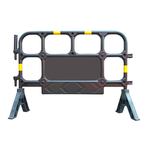 Barrera de Tráfico Reflectante Prismática de Alta Intensidad HDPE/PE Roja de 1400 mm, IP22, No Llenable con Agua, para Obras Viales - Product Image 5