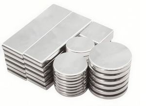 แม่เหล็กนีโอดิเมียมแบบวงกลมแม่เหล็กติดกาวแบบวงกลมผู้ผลิตแม่เหล็กนีโอดิเมียมขนาด4x2มม. วัสดุแม่เหล็ก mmm - Product Image 5