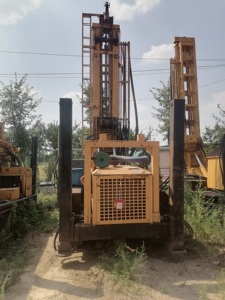 Machine <span class=keywords><strong>d</strong></span>'occasion 350m machine de forage 6.6 mètres tour bas prix acier piste <span class=keywords><strong>eau</strong></span> puits appareil de forage en vente - Product Image 3