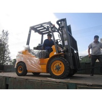 Chariot élévateur diesel de marque chinoise populaire HH30Z, avec mât à deux étages, capacité de 3000 kg, pneus pneumatiques