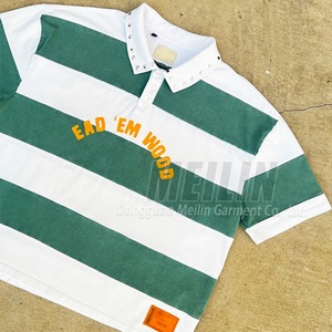 เสื้อโปโลผ้าฝ้ายพิมพ์โลโก้ตามสั่งสำหรับผู้ชาย เสื้อยืดทรงบ็อกซี่ลายทาง เสื้อกอล์ฟทรงโอเวอร์ไซส์แบบฟอกสี เสื้อโปโลลายทางสั่งทำพิเศษ - Product Image 2