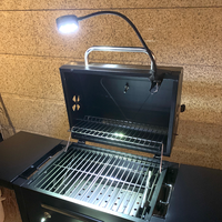 Accessoires de barbecue Lumière de gril 7LED avec USB-C à col de cygne en métal flexible Lampe de barbecue rechargeable pour barbecue en plein air, grillades