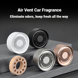 Diffuseur de parfum pour voiture en alliage d'aluminium doré, fabrication artisanale de petite série, luxe moderne, sans électricité requise - Product Image 3