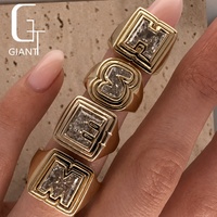 Bague personnalisée avec initiale, diamant de laboratoire, or 10K/14K/18K, 26 lettres de l'alphabet, bague signet hip-hop pour homme et femme