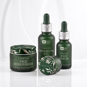 Ensemble de pots cosmétiques et flacons compte-gouttes en verre vert givré avec bouchons en aluminium - Product Image 1