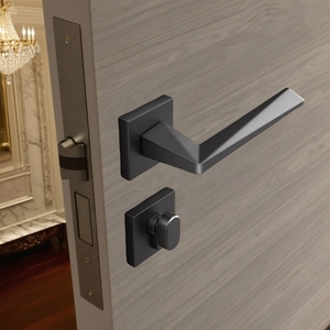 Moderna <span class=keywords><strong>serratura</strong></span> nera in legno massello <span class=keywords><strong>con</strong></span> <span class=keywords><strong>maniglia</strong></span> in alluminio silenzioso materiale in lega resistente <span class=keywords><strong>per</strong></span> camere da letto interni appartamenti - Product Image 4