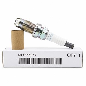 หัวเทียนอิริเดียมคุณภาพสูง MD355067 BKR6EKUC สำหรับรถยนต์โตโยต้า มิตซูบิชิ ขายดี - Product Image 1