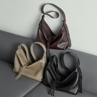 Sac à bandoulière en cuir pleine fleur sur mesure, grande capacité, style architectural minimaliste, décontracté, pour le travail, pour femme
