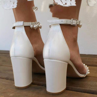 Sandales plates à bride cheville en perles blanches pour femmes, grandes tailles 34-43, à bout ouvert, à enfiler, pour mariée, mariage, plage, chaussures habillées