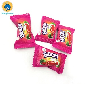 Gomitas Rellenas de Gelatina con Sabor a Sandía en Forma de Oliva - Product Image 2