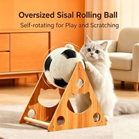 Balle à gratter et griffoir pour chat en bois massif moderne avec conception durable, emballage carton, jouet pour chat pour gratter et grimper