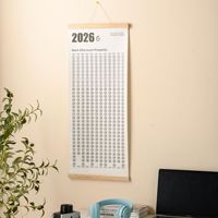 Calendrier mural minimaliste en bois naturel avec poussoir pour suivi des habitudes sur 365 jours, idéal pour la maison et le bureau