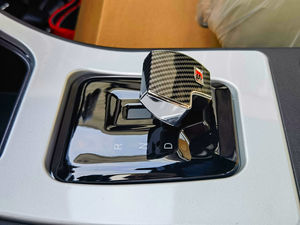 Camioneta Eléctrica Usada de 1000 Dólares, 5 Asientos, Tracción Trasera, Asientos de Cuero, Portaequipajes Metálico, Cámara Trasera - Product Image 4