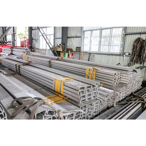 Profil en U en acier inoxydable 304 316L conforme à la norme ASTM, résistant à la corrosion, pour les projets d'ingénierie marine et de l'industrie chimique - Product Image 4