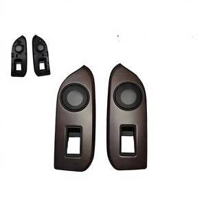 Accesorios Interiores Aplicables para Toyota 74232-60640 74231-60670 74272-60280 74271-60280 - Product Image 3