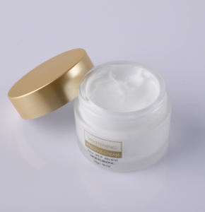 Crème blanchissante <span class=keywords><strong>pour</strong></span> le mélasma avec élimination forte Taches <span class=keywords><strong>de</strong></span> rousseur Taches <span class=keywords><strong>de</strong></span> <span class=keywords><strong>soleil</strong></span> Pigment <span class=keywords><strong>pour</strong></span> taches Élimination des cicatrices <span class=keywords><strong>de</strong></span> mélanine Crème blanchissante <span class=keywords><strong>pour</strong></span> le visage - Product Image 6