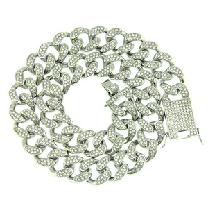 สร้อยคอฮิปฮอปแบบคิวบาสำหรับผู้ชาย จี้รูปรถจักรยานยนต์ขนาดใหญ่ 20 มม. รุ่น Tanjing - Product Image 5