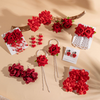 Pendientes de tela fresca con flores grandes y coloridas, cuentas de arroz dulce y borlas largas con diseño de hoja para mujer