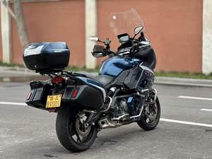Motocyclette Benelli BJ 600 Cruise avec ABS, éclairage LED, <span class=keywords><strong>pare</strong></span>-<span class=keywords><strong>brise</strong></span> électrique et 3 coffres de bagages pour les voyages sur autoroute et les motards longue distance - Product Image 5