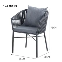 Ensemble de chaises en rotin et tables de café pour salon de villa extérieur, design moderne, durable pour jardin et cour
