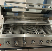 Barbecue extérieur moderne personnalisé avec rôtissoire, armoire de cuisine modulaire en acier inoxydable 304, évier, robinet et charnière pour appartement