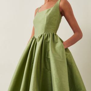 Robes d'été unies plissées décontractées et élégantes pour femmes – Vente en gros - Product Image 4